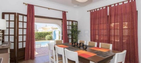 4 bedrooms Villa in Guia, Portugal No. 107508 11