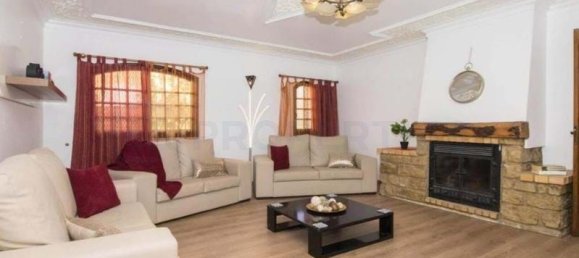 4 bedrooms Villa in Guia, Portugal No. 107508 8
