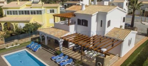 4 bedrooms Villa in Guia, Portugal No. 107508 13