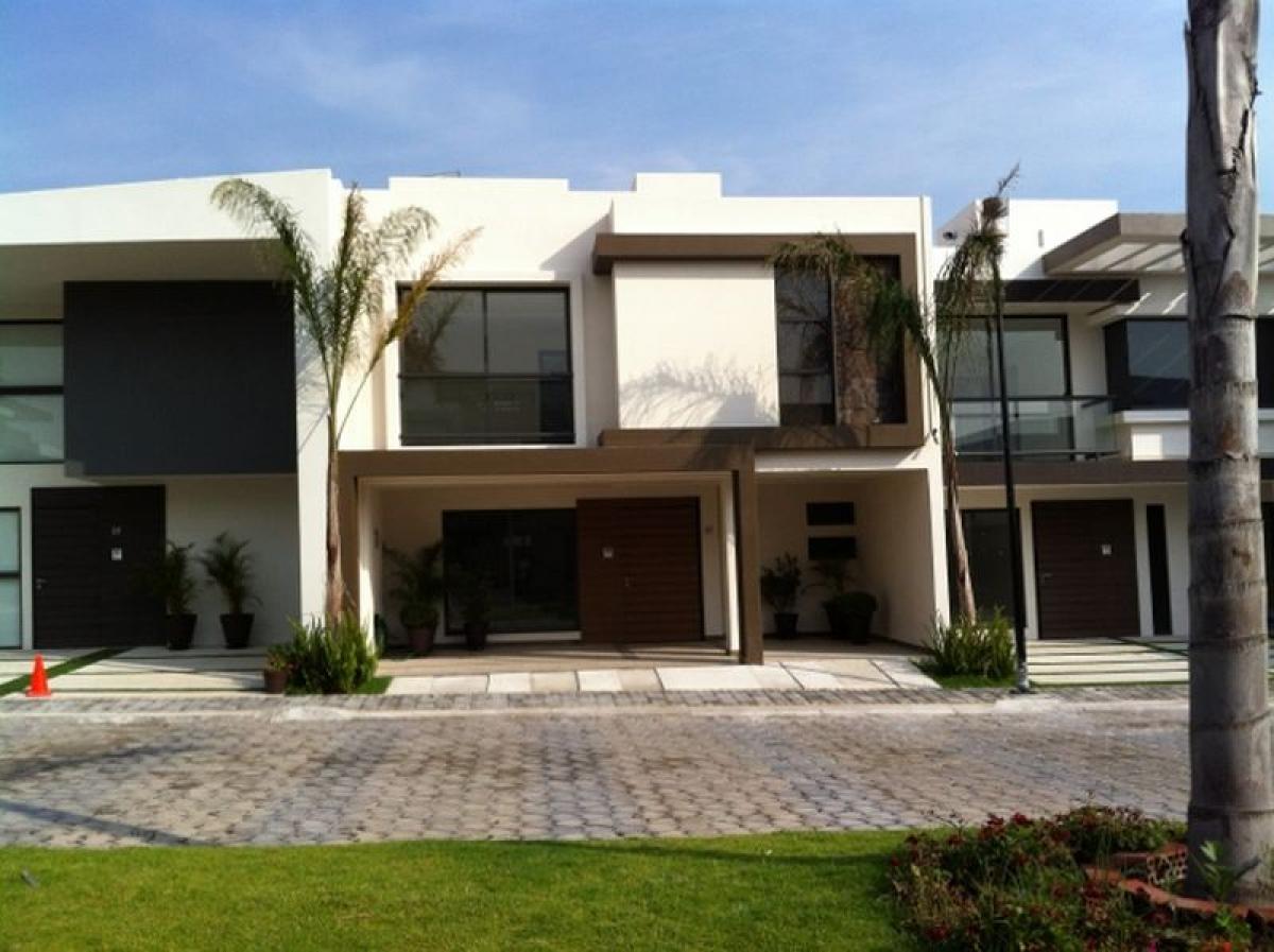 4 bedrooms House in Puebla, Mexico No. 168535