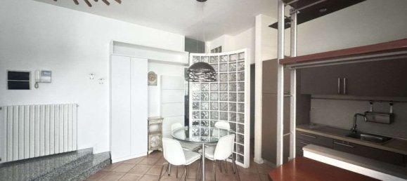 3 Schlafzimmer Wohnung in Jesi, Italy, Nr. 323182 4