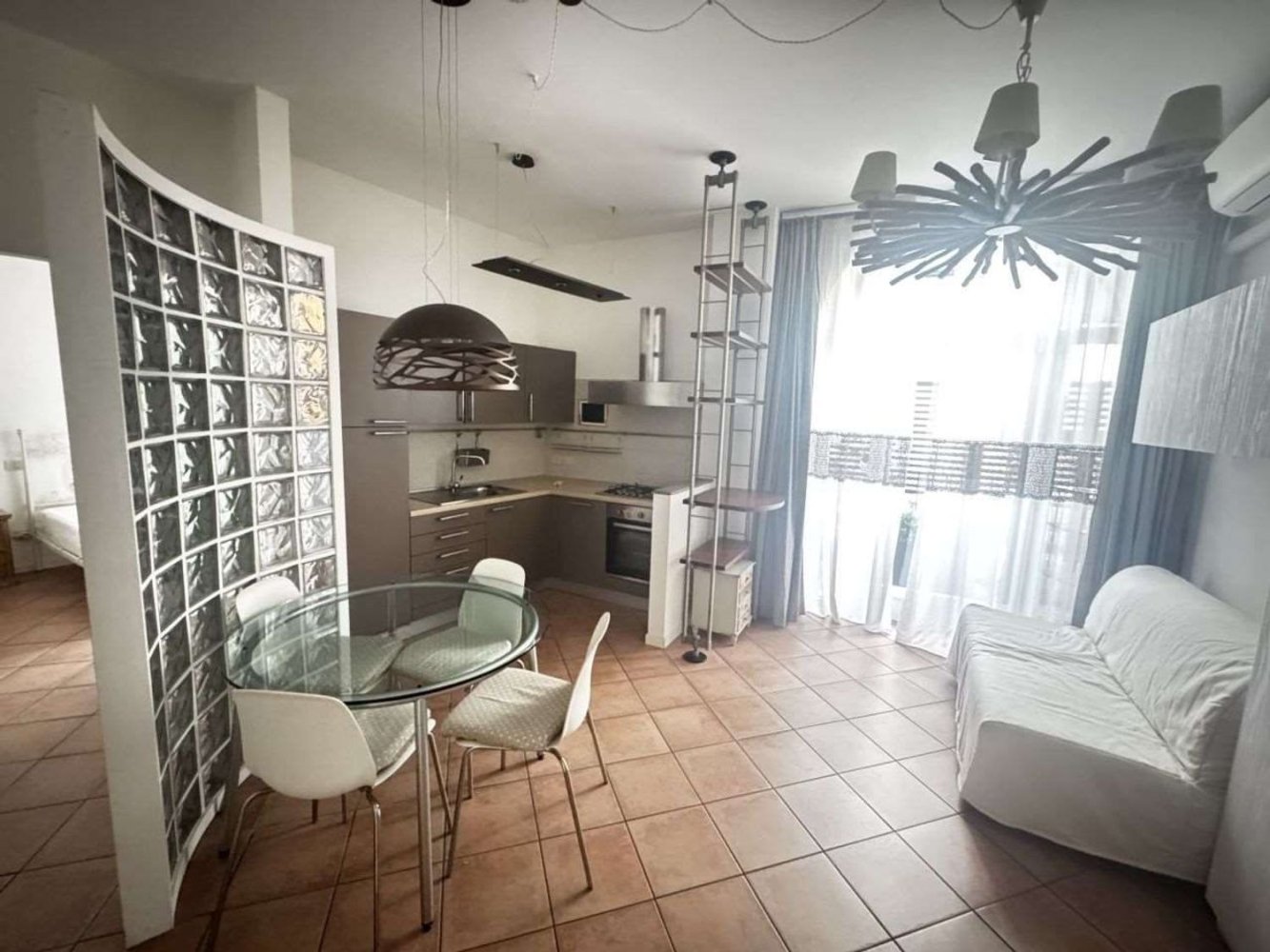 3 Schlafzimmer Wohnung in Jesi, Italy, Nr. 323182