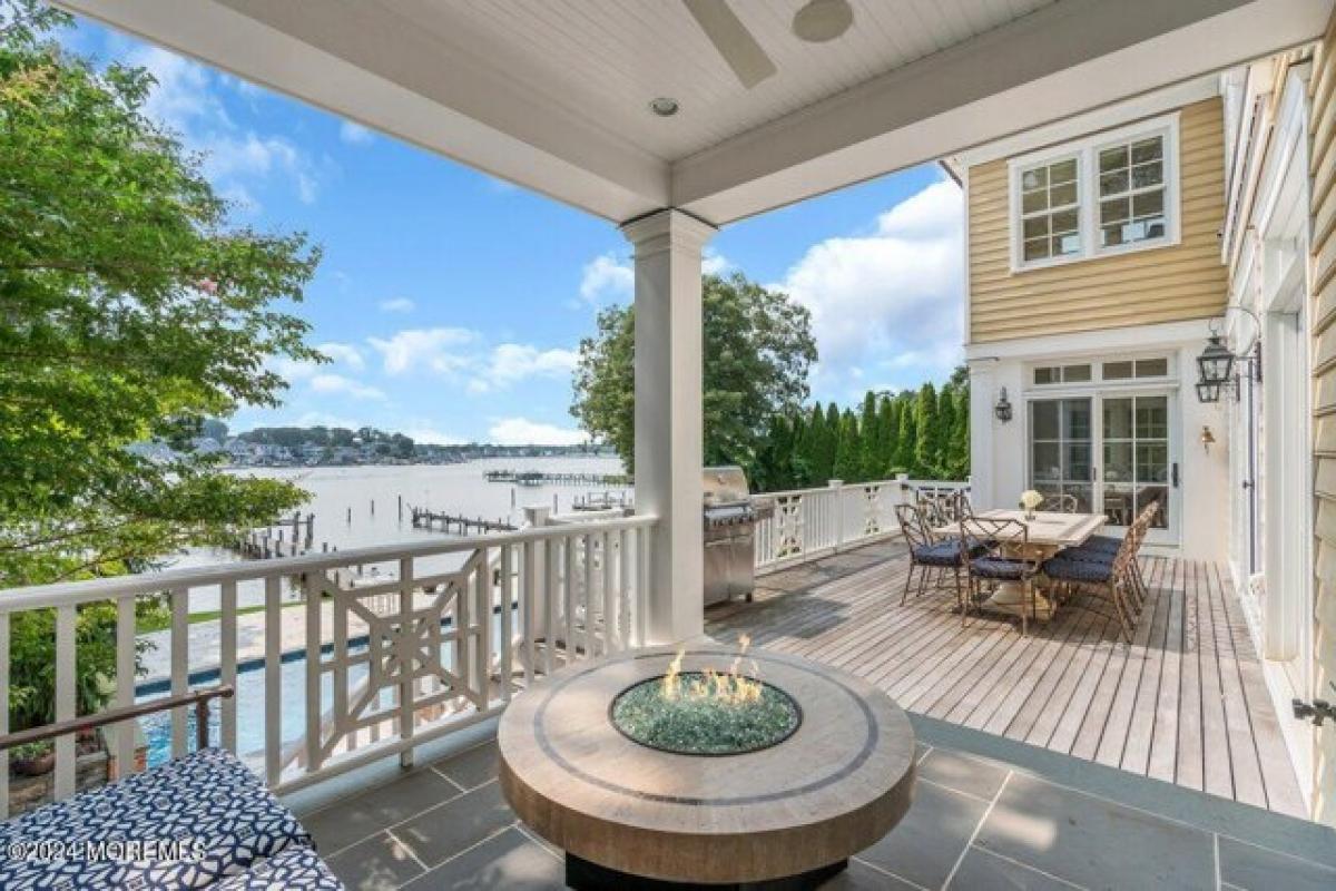 7 bedrooms House in Manasquan, USA No. 373782