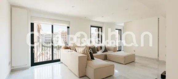 Duplex T4 em Valencia, Spain N.º 174221 74