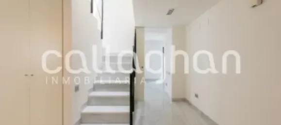 Duplex T4 em Valencia, Spain N.º 174221 34