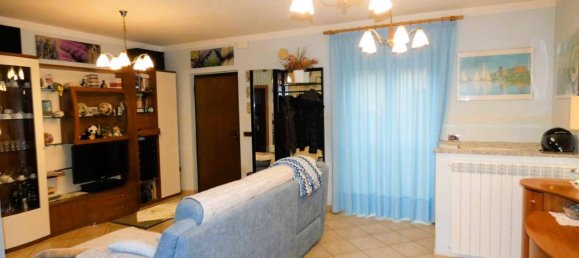 5 rooms House in Ceranesi, Italy No. 11642 8