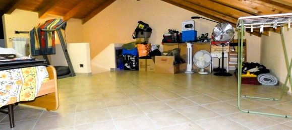 5 rooms House in Ceranesi, Italy No. 11642 26