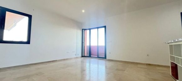 2 bedrooms Apartment in Estepona, Spain No. 189577 18