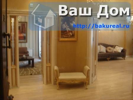 4 bedrooms Apartment in Baku, Azerbaijan No. 835
