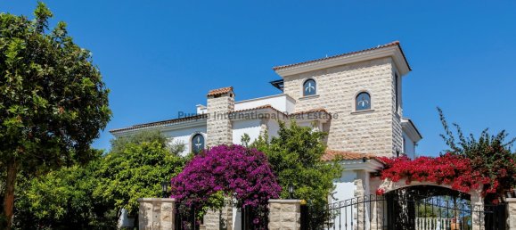 5 bedrooms Villa in Argaka, Cyprus No. 1307 11