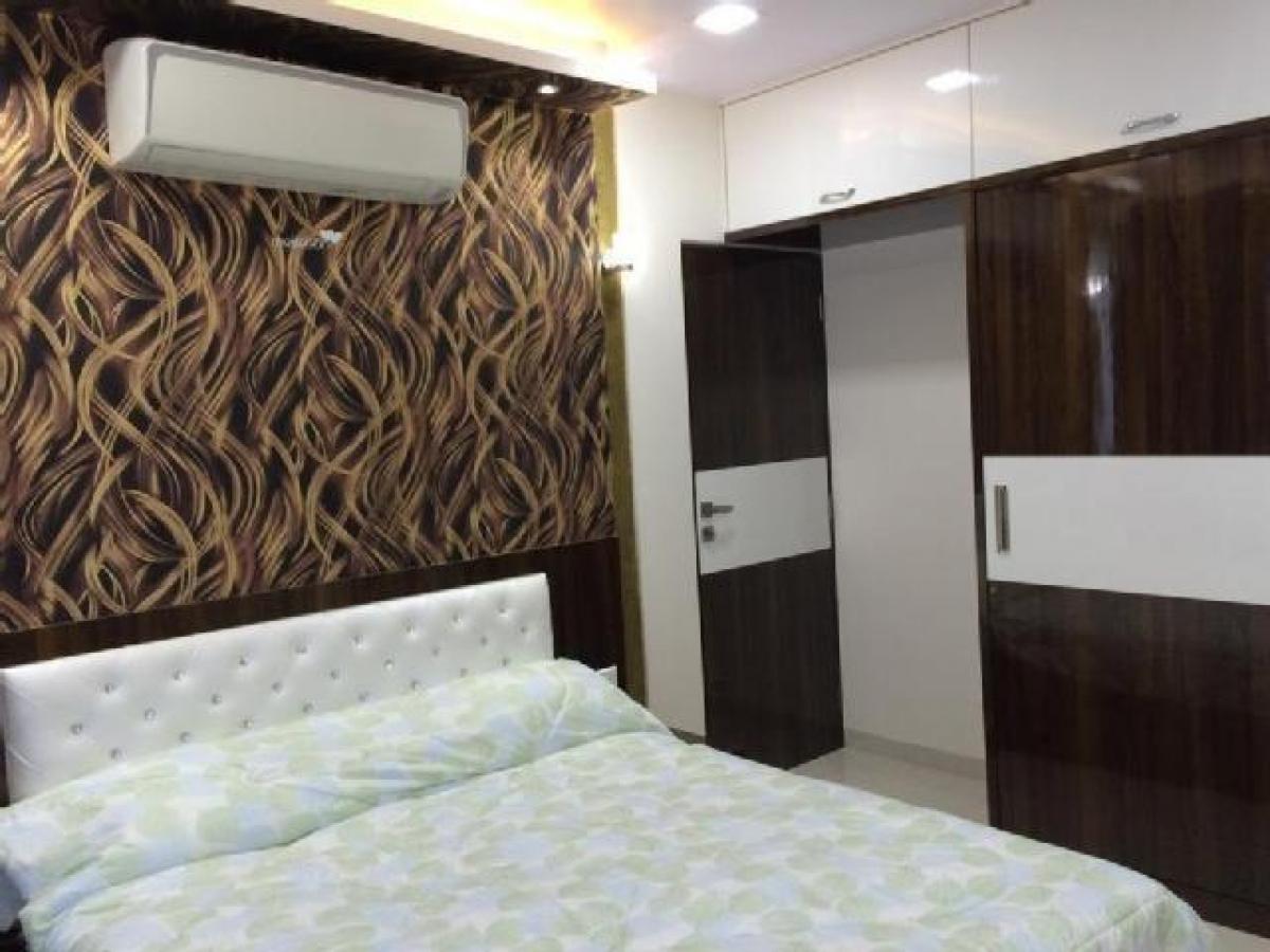 4 bedrooms House in Mumbai, India No. 62809