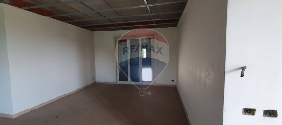 650m² Commercial property in Paternò, Italy No. 352247 16