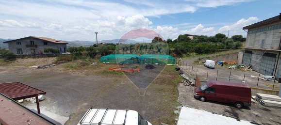 650m² Commercial property in Paternò, Italy No. 352247 25