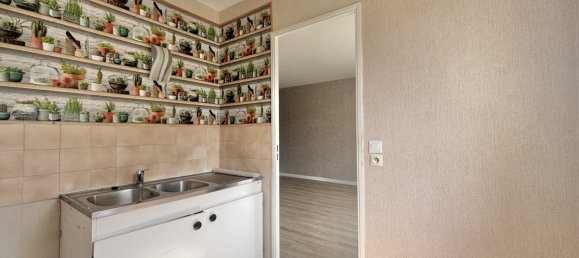 Studio in Bayeux, France, Nr. 293157 2