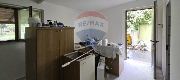 10غرفة منزل في Pescara, Italy رقم 33788 10