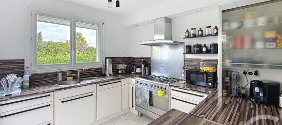 5 Schlafzimmer Haus in Saint-Georges-sur-Baulche, France, Nr. 343745 2