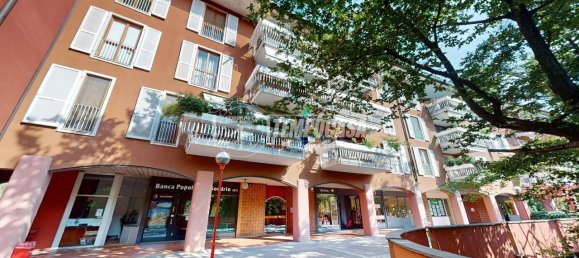 1 room Garage in Segrate, Italy No. 235675 3