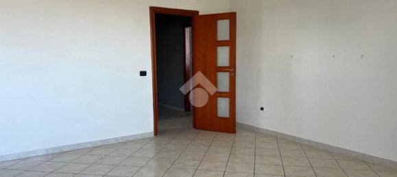 2 bedrooms Apartment in Melito di Napoli, Italy No. 164034 6