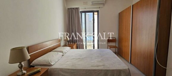 Apartamento de 3 dormitorios en Victoria, Malta No. 3011 3