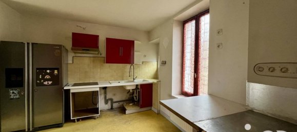 Casa de 3 dormitorios en Vizille, France No. 201548 5