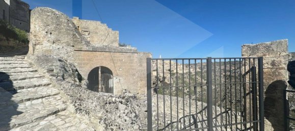 2 rooms House in Matera, Italy No. 26562 4