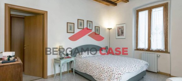 Apartamento de 4 habitaciónes en Bergamo, Italy No. 145242 7
