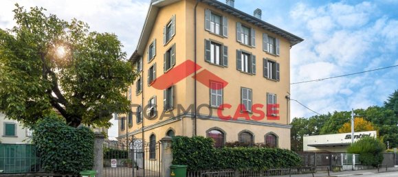 Apartamento de 4 habitaciónes en Bergamo, Italy No. 145242 14