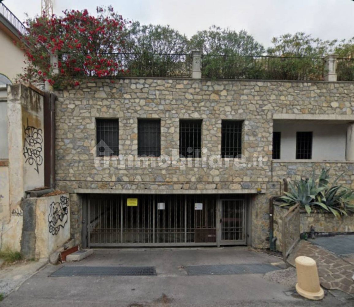 Garaje en Alassio, Italy 27 m² No. 329910