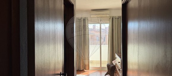 3 chambres Duplex à Luz, Portugal No. 9516 24