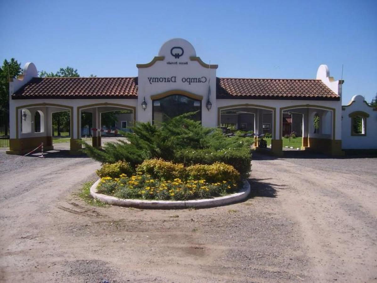  قطعة أرض في San Vicente, Argentina رقم 116748