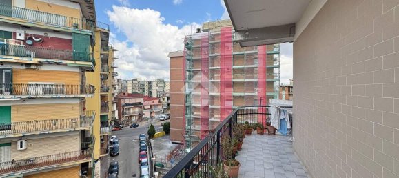 2 bedrooms Apartment in Arzano, Italy No. 356098 10