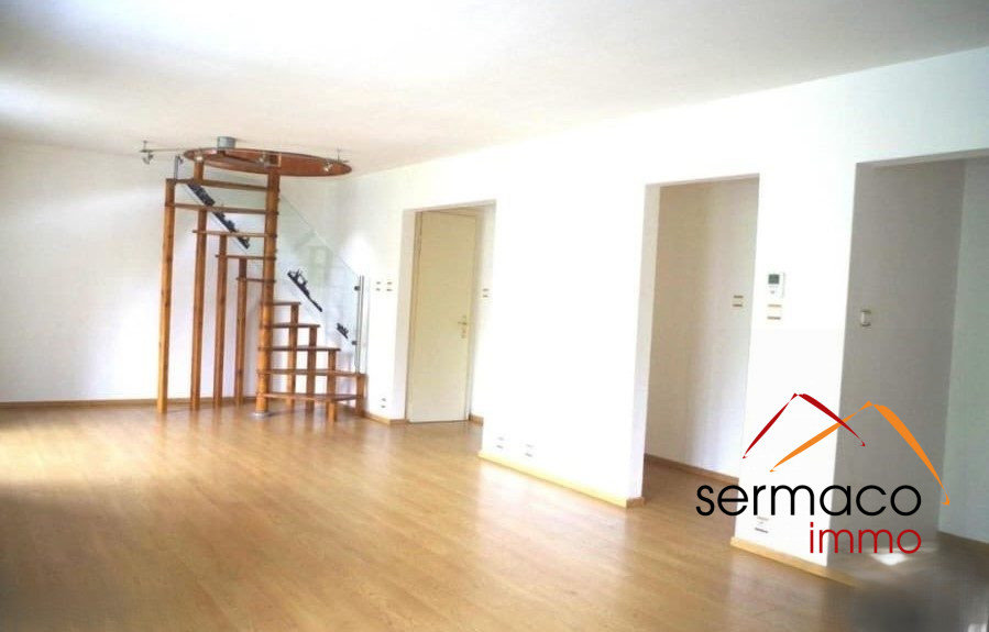 4 chambres Duplex à Sarreguemines, France No. 155544