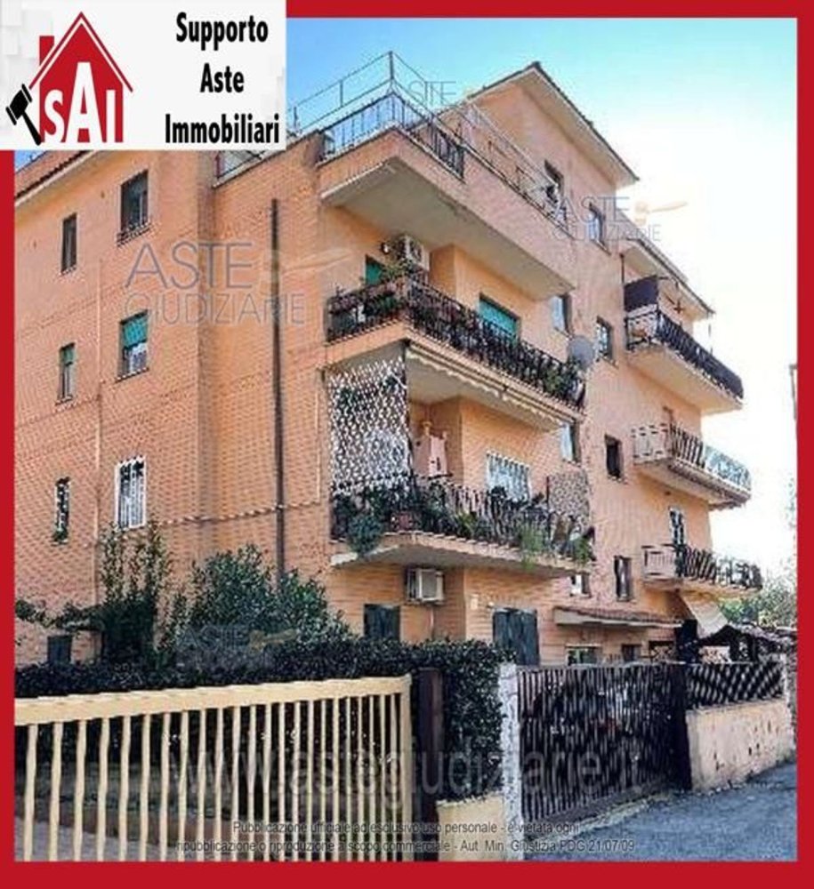 Apartamento de 5 dormitorios en Rome, Italy No. 334069