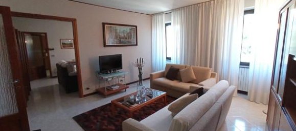 3غرفة شقة في Maggiora, Italy رقم 151475 12