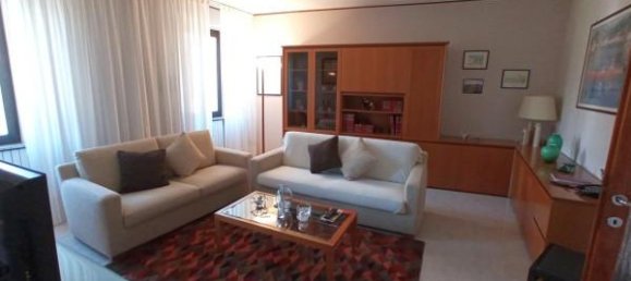 3غرفة شقة في Maggiora, Italy رقم 151475 9