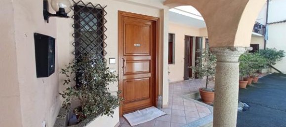 3غرفة شقة في Maggiora, Italy رقم 151475 4