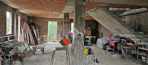 440m² Building in Saludecio, Italy No. 378010 17