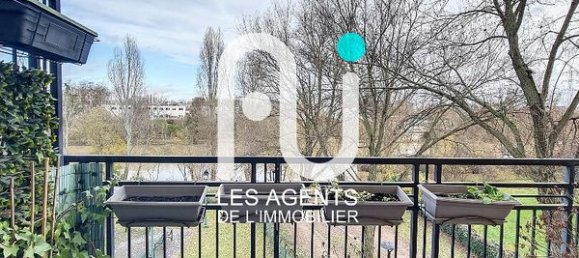 Квартира с 3 спальнями в Вильнёв-ла-Гаренн, Франция № 162314 10