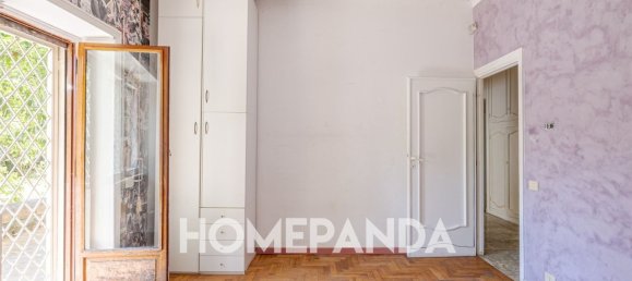 4 rooms Apartment in Rome, Italy No. 108829 28
