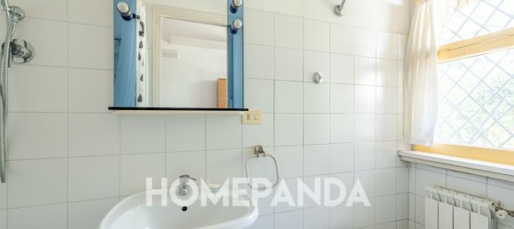 4 rooms Apartment in Rome, Italy No. 108829 30