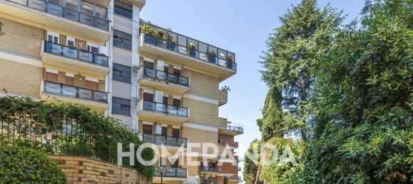 4 rooms Apartment in Rome, Italy No. 108829 37