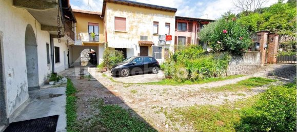 5 Schlafzimmer Haus in Cocquio-Trevisago, Italy, Nr. 281358 45