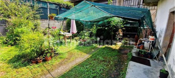 5 Schlafzimmer Haus in Cocquio-Trevisago, Italy, Nr. 281358 37