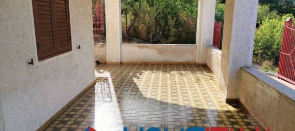 2 غرف نوم فيلا في Santa Cristina Gela, Italy رقم 266642 15