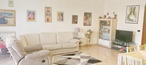 5 rooms House in Gavorrano, Italy No. 228247 4