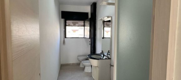 1 bedroom Apartment in Milan, Italy No. 360705 7