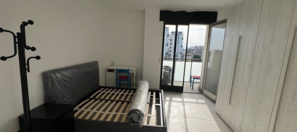 1 bedroom Apartment in Milan, Italy No. 360705 2