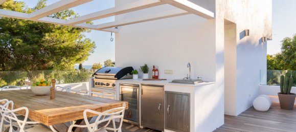 6 bedrooms Villa in Marbella, Spain No. 119297 25