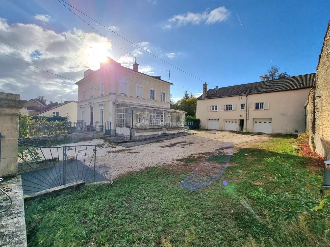 15 rooms Building in Huilliecourt, France No. 89174