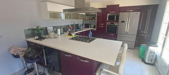 5 bedrooms House in Martin-Eglise, France No. 353620 6